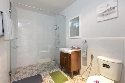 Kamala Beach House - 1 min walk to beach – Foto’s 16